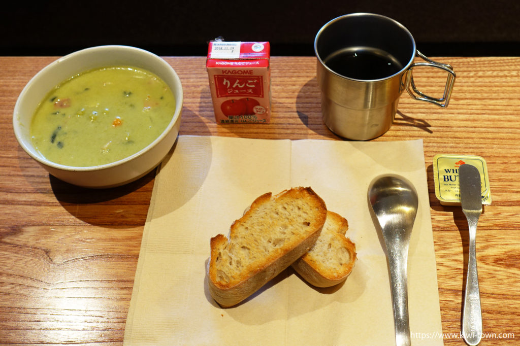 お部屋で優雅な朝食が食べれる【UNWIND HOTEL＆BAR-札幌】
