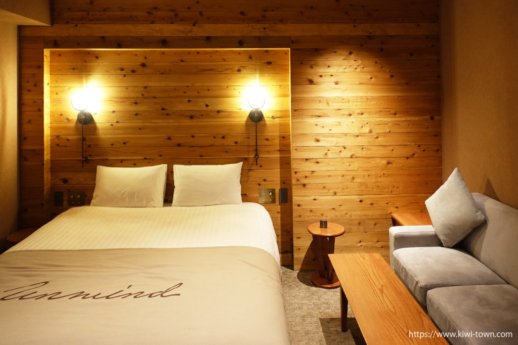 グランピング気分が楽しめる客室【UNWIND HOTEL&BAR-札幌】